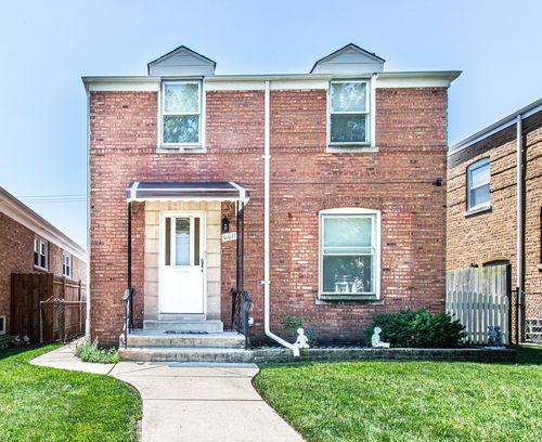 6611 W Foster Ave, Chicago, IL, 60656-2135 | Card Image