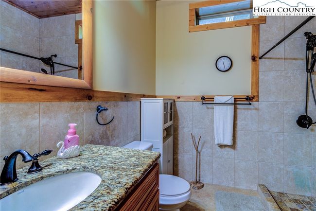3rd Bath | Image 38