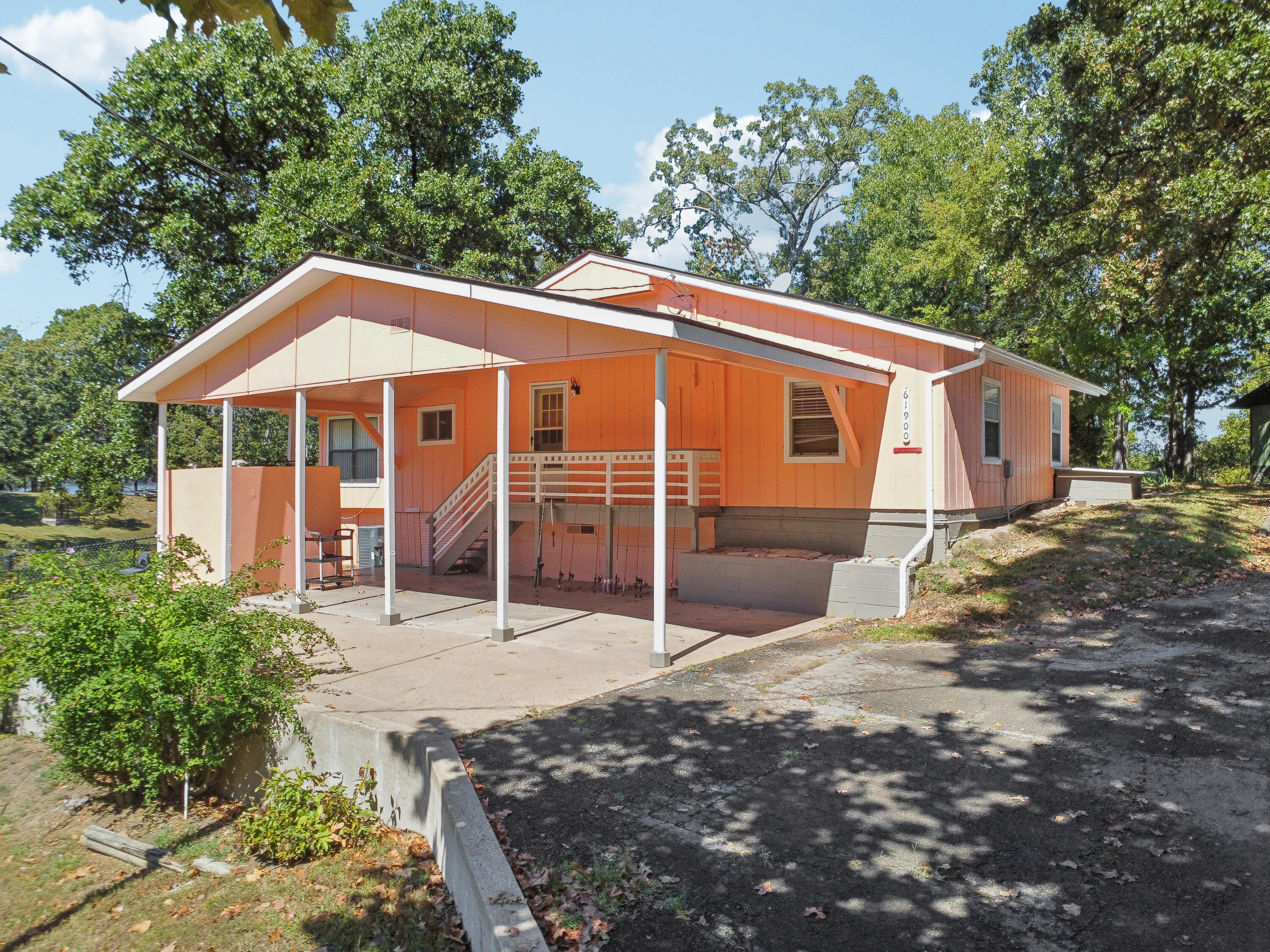 234 Rd, Wyandotte, OK 74370
