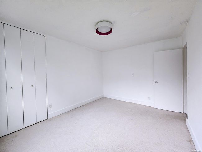APT-4B - 162-40 9 Th Ave, Home with 3 bedrooms, 1 bathrooms and null parking in Beechhurst NY | Image 20