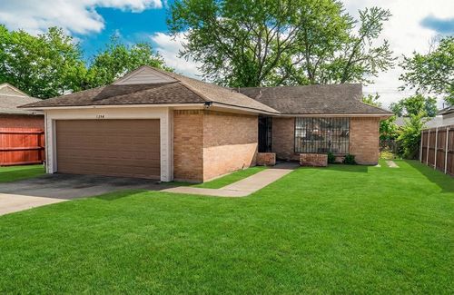 1246 Brookmere Dr, Dallas, TX, 75216-6205 | Card Image