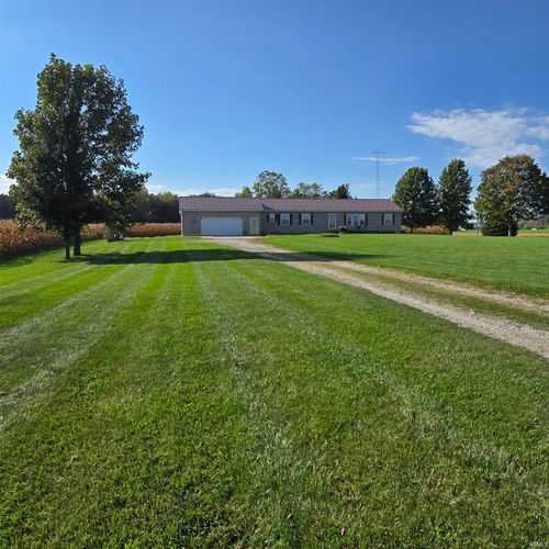 17221 Oak Road, Argos, IN, 46501 | Card Image
