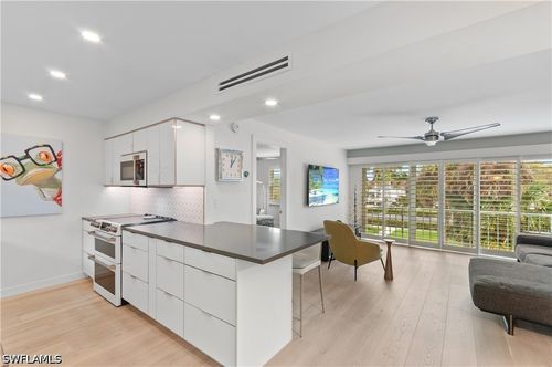 568-568 12th Avenue S, Naples, FL, 34102 | Card Image