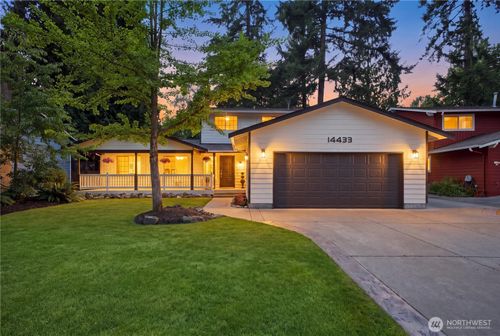 14433 106th Pl Ne, Kirkland, WA, 98034-9412 | Card Image