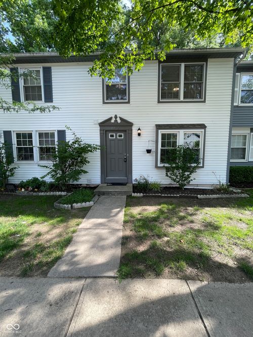 9507 Timber View Dr, Indianapolis, IN, 46250-1377 | Card Image