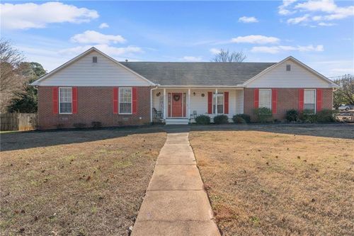 300 Jeremys Straight, Stockbridge, GA, 30281-5145 | Card Image