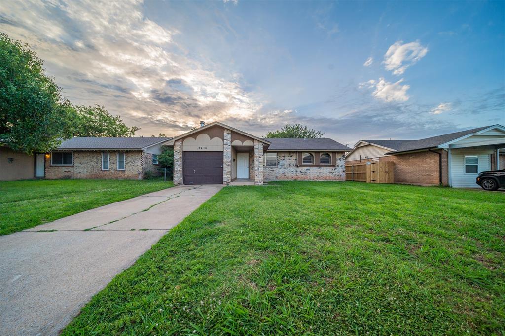 Kings Rd, Moore, OK 73160