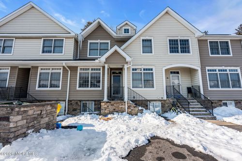 14 Natures Way, Lakewood, NJ, 08701-4339 | Card Image