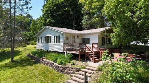 2890 216th St, Luck, WI, 54853-3403 | Card Image