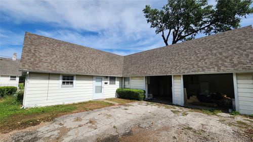 adu-1824 Willowwood St, Denton, TX, 76205-6918 | Card Image