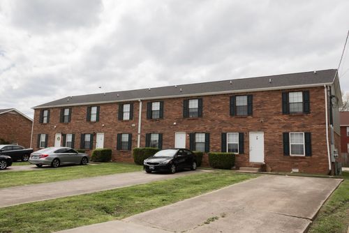 apt-e-112 Bennett Dr, Clarksville, TN, 37042-6290 | Card Image