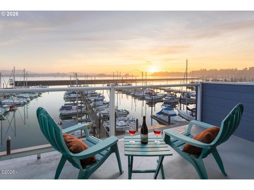 305-890 Se Bay Blvd, Newport, OR, 97365-4225 | Card Image