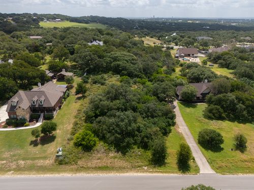 411 Brookhollow, New Braunfels, TX, 78132 | Card Image