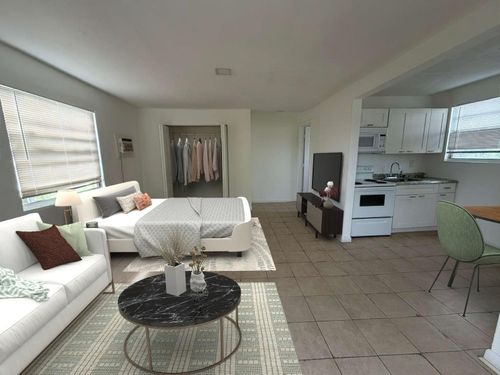 2-1853 Nw 5th St, Miami, FL, 33125-4503 | Card Image
