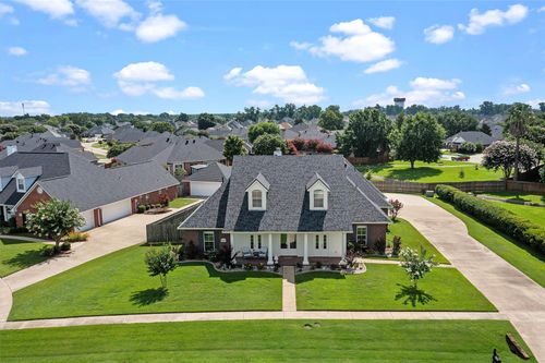 116 Plantation Trce, Bossier City, LA, 71112-8806 | Card Image