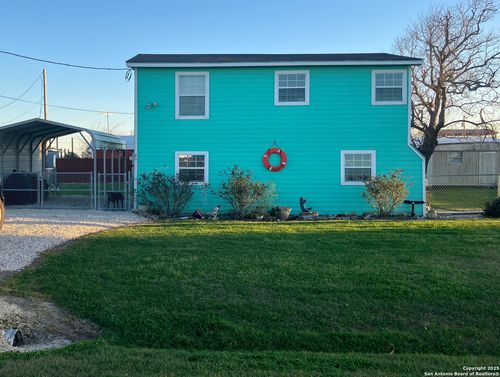 141 Peggy St E, Palacios, TX, 77465-9747 | Card Image