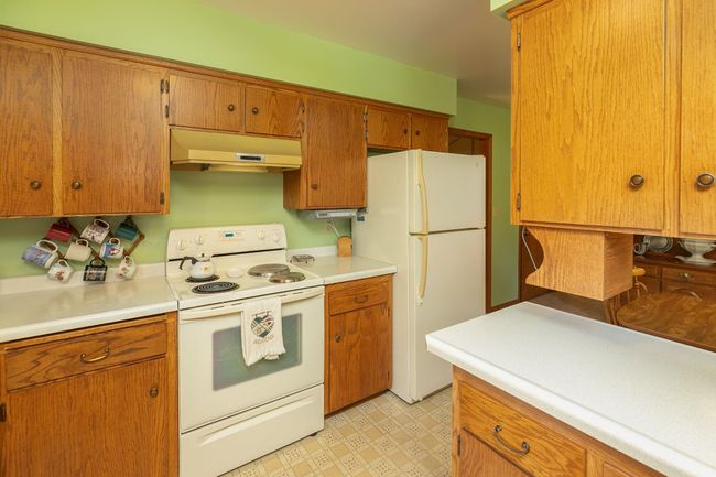 13-web-or-mls-13-Kitchen.jpg | Image 13