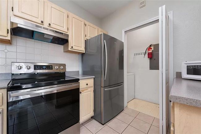 APT-206 - 8910 Legacy Ct, Condo with 3 bedrooms, 2 bathrooms and null parking in KISSIMMEE FL | Image 12