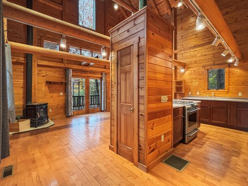 17 Klimavicz Road, Dover-Foxcroft, ME, 04426 | Card Image