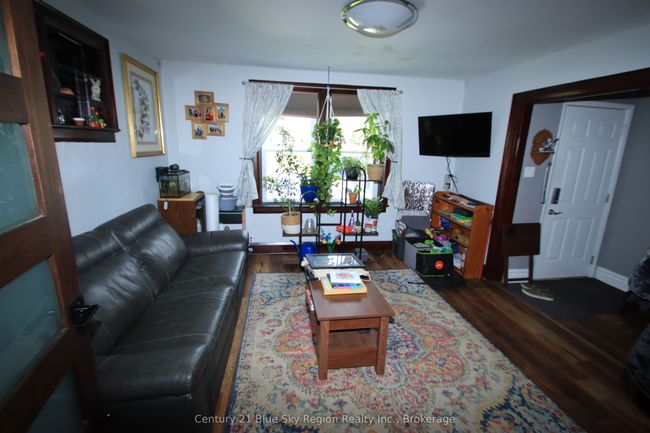 275 Fifth Ave E, Home with 4 bedrooms, 2 bathrooms and 3 parking in North Bay ON | Image 8