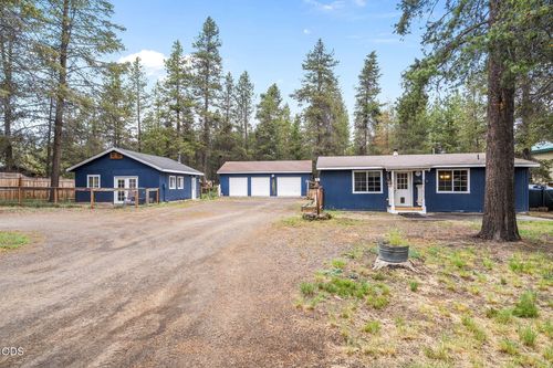 16024 Leona Ln, La Pine, OR, 97739-9763 | Card Image