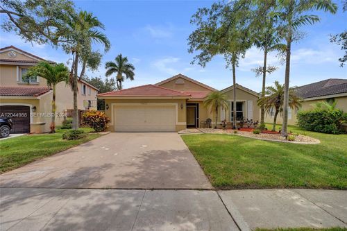19473 Nw 24th Pl, Pembroke Pines, FL, 33029-5370 | Card Image