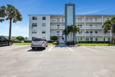 3035 Exeter B, Condo with 2 bedrooms, 1 bathrooms and null parking in Boca Raton FL | Image 1