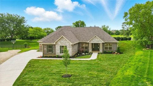 300 Grassy Creek Way, Washingtn Twp, OH, 45458-9249 | Card Image