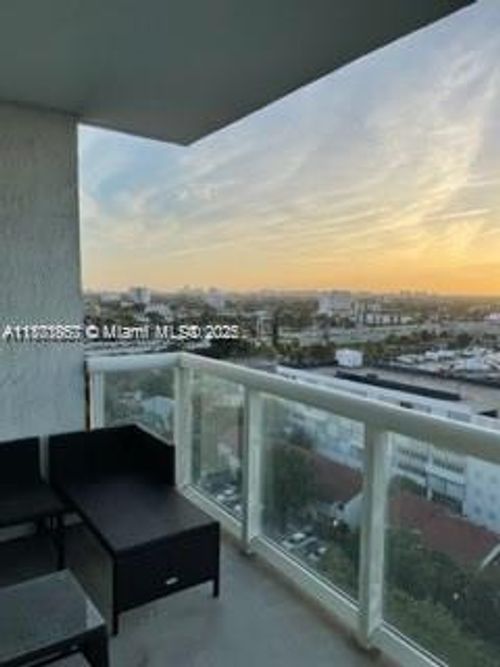 unit-1602-1861 Nw South River Dr, Miami, FL, 33125-2735 | Card Image