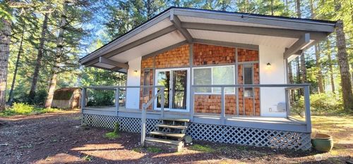 50 E Somersby Pl, Shelton, WA, 98584-9640 | Card Image