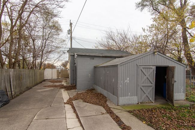 542 E Muir Ave, House other with 3 bedrooms, 1 bathrooms and null parking in Hazel Park MI | Image 14