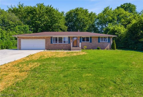 3825 34th St, Canton, OH, 44705-4203 | Card Image