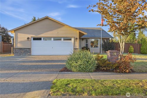 8031 174th Pl Ne, Arlington, WA, 98223-9823 | Card Image