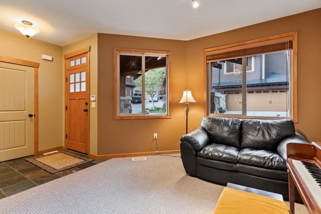 65 - 24185 106 B Avenue, Townhouse with 3 bedrooms, 3 bathrooms and 4 parking in Maple Ridge BC | Image 4