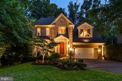 3431 Putnam St, FALLS CHURCH, VA, 22042-3727 | Card Image