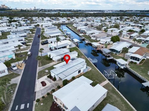 107 E Saint Johns Way, Apollo Beach, FL, 33572-2218 | Card Image