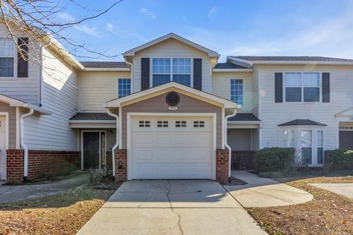 512 Wingspan Way, Crestview, FL, 32536-2255 | Card Image