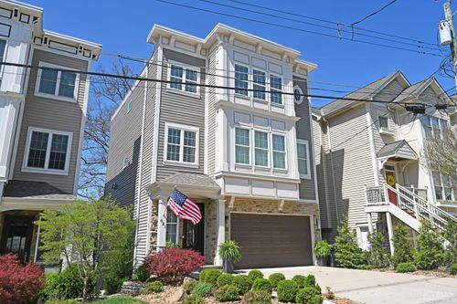 621 Athens Ave, Cincinnati, OH, 45226 | Card Image