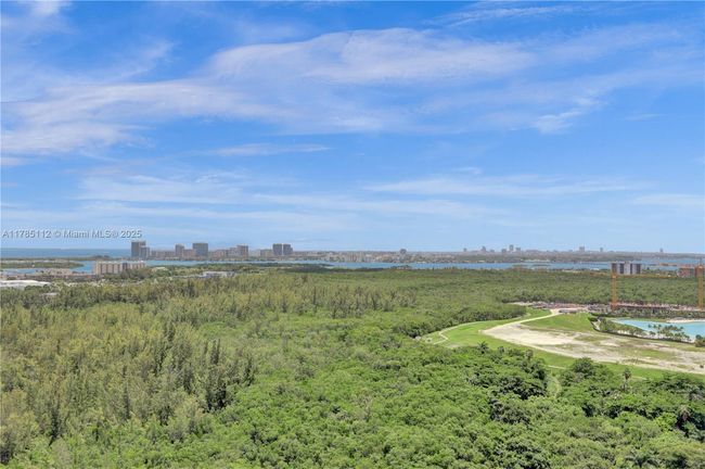 APT-2503 - 15051 Royal Oaks Ln, Condo with 3 bedrooms, 3 bathrooms and null parking in North Miami FL | Image 40