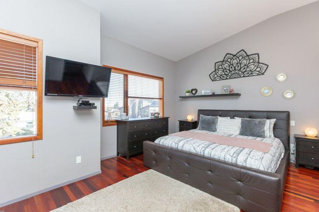 2003 27 Avenue Sw, Home with 4 bedrooms, 3 bathrooms and 2 parking in Calgary AB | Image 22