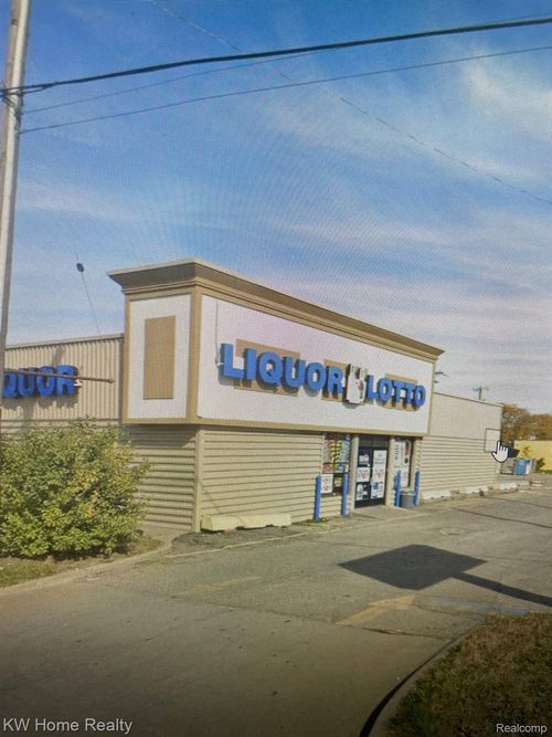 15300 Telegraph Rd, Redford, MI, 48239-3557 | Card Image