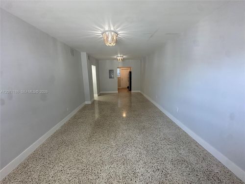 4-836 81st St, Miami Beach, FL, 33141-1536 | Card Image