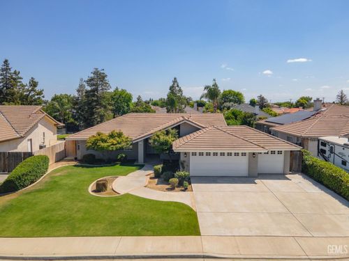 11123 Coachlight Ct, Bakersfield, CA, 93312-4170 | Card Image