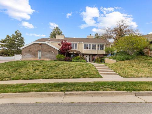 179 Dorchester Dr, Salt Lake City, UT, 84103-2206 | Card Image