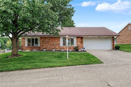 2939 Avery Circle, Springfield, OH, 45503 | Card Image