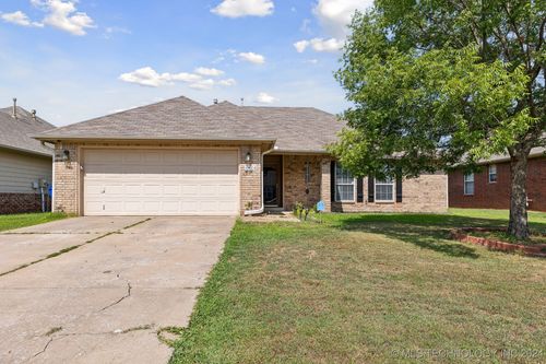 4424 S 197th Eastavenue, Broken Arrow, OK, 74014 | Card Image