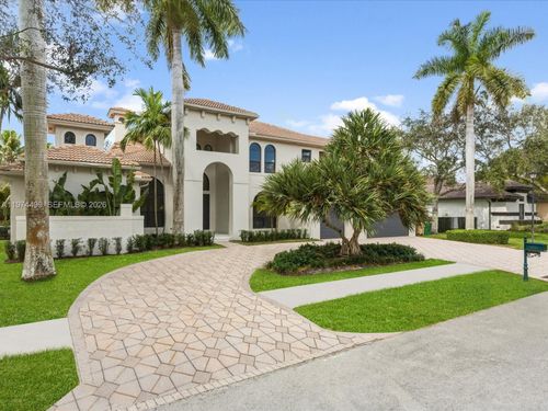 3303 W Stonebrook Cir, Davie, FL, 33330-1274 | Card Image