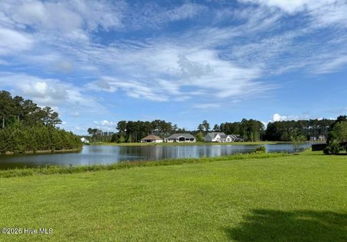 4042 Reunion Pointe Ln, New Bern, NC, 28562-8445 | Card Image