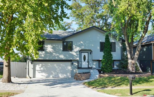 736 W Joel Street, Lincoln, NE, 68521 | Card Image