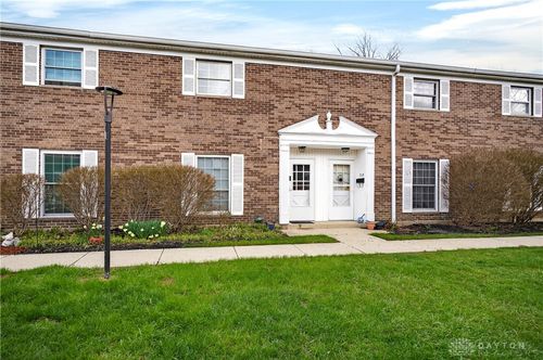 719 Clareridge Ln, Dayton, OH, 45458-2666 | Card Image